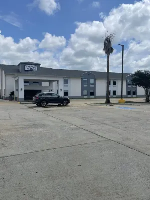 Image of Fairway Inn