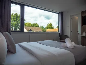 Image of Sky Nights Hotel London Heathrow