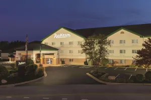 Image of Radisson Hotel & Conference Center Rockford