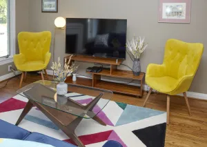 Image of Prime Location! 5BR in Quaint Neighborhood!