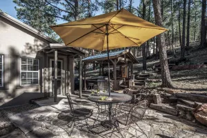 Image of Sugar Butter Chalet