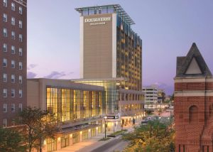 Image of DoubleTree by Hilton Hotel Cedar Rapids Convention Complex