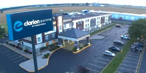 Image of Clarion Pointe Evansville North