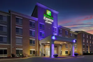 Image of Holiday Inn Express & Suites Milwaukee NW - Park Place by IHG