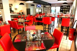 Image of Logis Hotel Lons-le-Saunier - Restaurant Le Grill