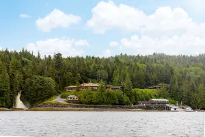 Image of Salmon Falls Resort