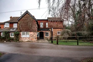 Image of Trivelles Waterhall Country Gatwick Hotel & airport parking