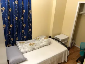 Image of 323 W 42nd St