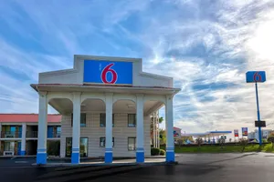 Image of Motel 6-Cookeville, TN