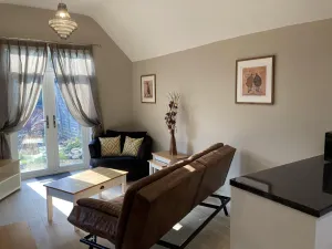 Image of 1 BR Garfield Cottage in Kettering