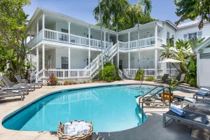 Image of Paradise Inn - Adult Exclusive