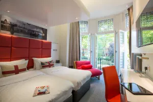 Image of Henley House Hotel