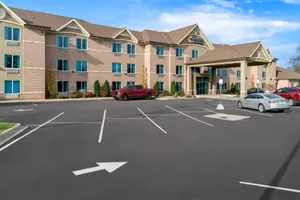 Image of Comfort Inn & Suites