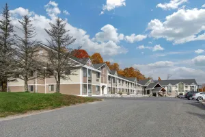 Image of Comfort Inn & Suites Montpelier-Berlin