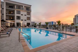 Image of Courtyard by Marriott Clearwater Beach