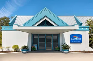 Image of Baymont by Wyndham Daytona Beach - Intl Speedway