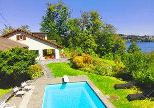 Image of Lake Villa Lotus