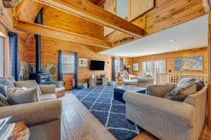 Image of 2 Mi to Elk Mountain Poconos Escape on 11 Acres!