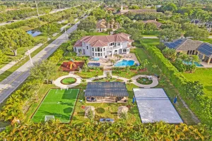 Image of Lavish 8 Br Estate with Pool & Courts