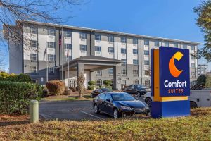 Image of Comfort Suites Pineville - Ballantyne Area