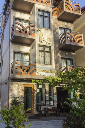 Image of Newtown Inn