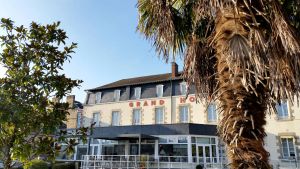 Image of Logis Au Grand Hotel et son restaurant