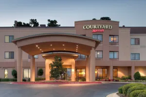 Image of Courtyard Texarkana
