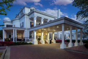 Image of Historic Boone Tavern