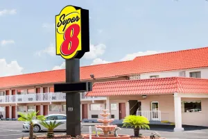 Image of Super 8 by Wyndham Ft Walton Beach