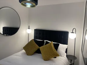 Image of Modern-luxury 1bedroom-EnsuiteBathroom-Garden-Wifi