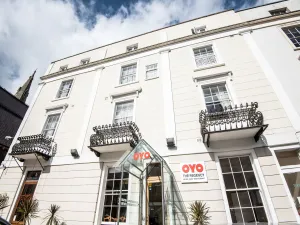 Image of OYO the Regency, Clifton Bristol