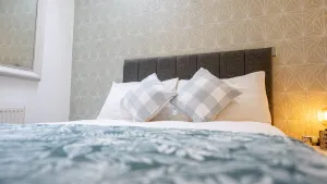 Image of Modern Townhouse Apartment in Stratford Upon Avon With Wifi & Netflix