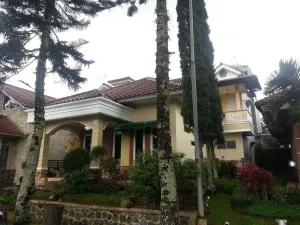 Image of Villa Kota Bunga Cosmos