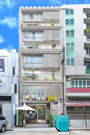 Image of Hotel Bond