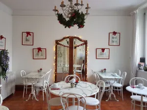 Image of Hotel Victor Hugo