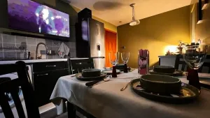Image of Luxurious and Cozy Apartment