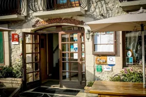 Image of Logis Hôtel Restaurant L'ancienne Auberge