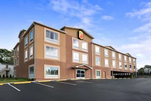 Image of Super 8 by Wyndham Hershey Chocolate Avenue