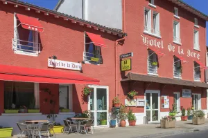 Image of Logis Hôtel Restaurant de la Dore