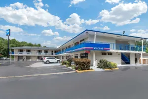 Image of Rodeway Inn Winston Salem Route 52