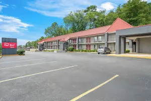 Image of Red Roof Inn Hot Springs