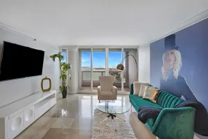 Image of Endless Summer! Incredible Water Views