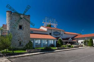Image of LOGIS Hôtel Le Moulin Des Gardelles