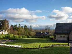 Image of Luxurious Villa with Sauna, Hot Tub, Recreation Room, Large Enclosed Garden