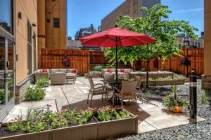 Image of Hampton Inn & Suites Minneapolis/Downtown