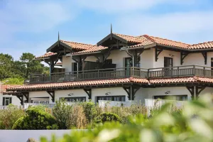 Image of Résidence Les Suites Pereire