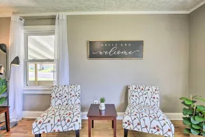Image of Cozy Cottage Near Dtwn Dining, Walk to Casino