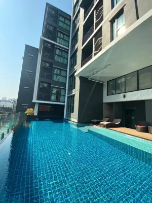 Image of Iconic Hotel