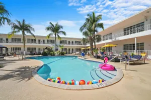 Image of Tradewinds Apartment Hotel Miami Beach