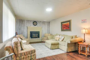 Image of Tropic Getaway Near Bryce Canyon National Park!